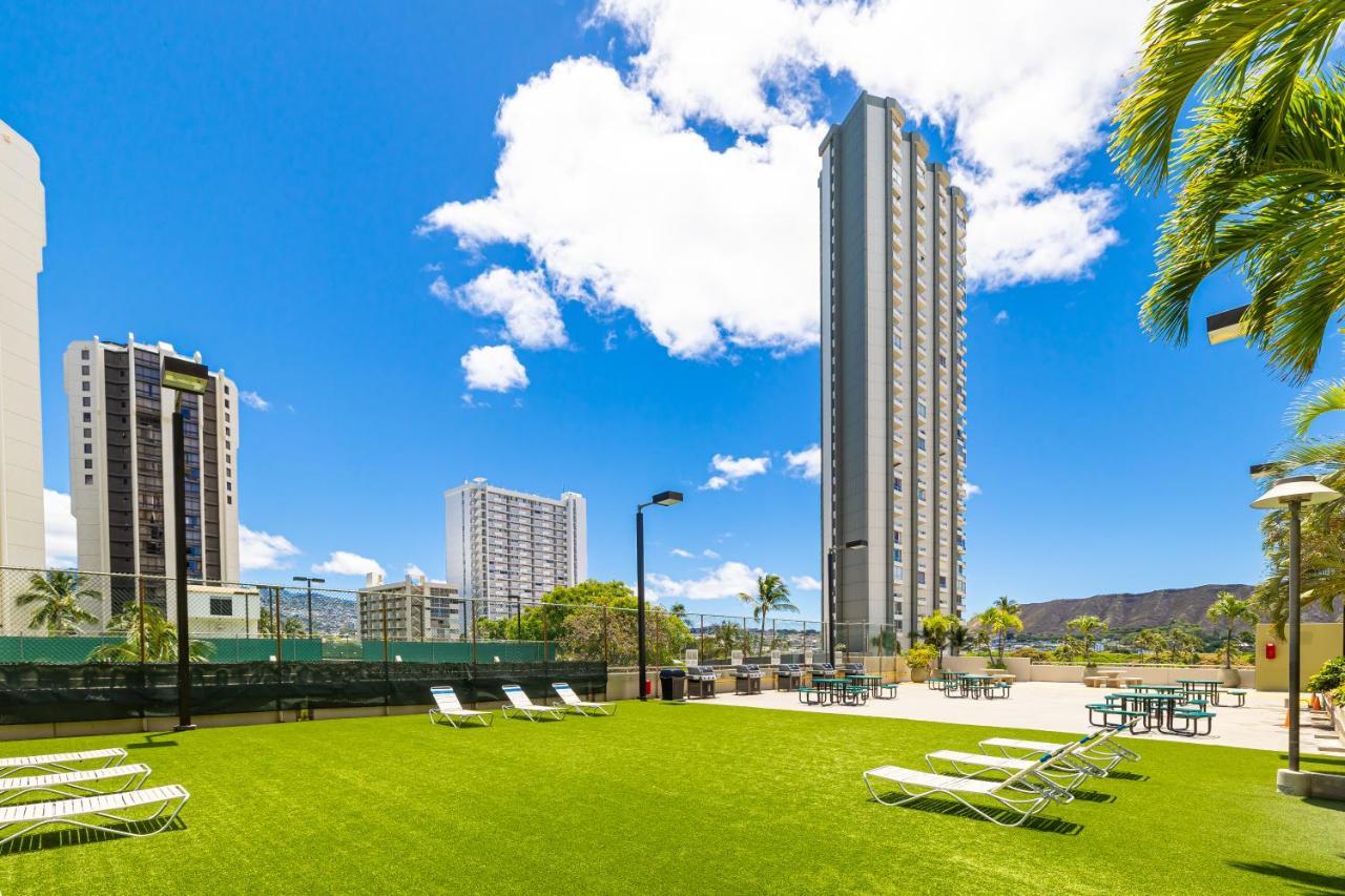 Beautiful Mountain View In Waikiki Sunset With Parking Apartamento Honolulu Exterior foto
